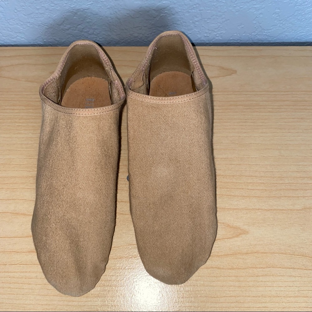 Bloch #S0473 "Phantom" Tan Canvas Jazz Shoe Size 8